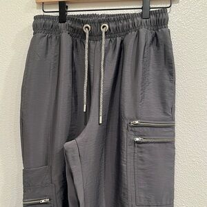 Women’s Gray Cargo Pants